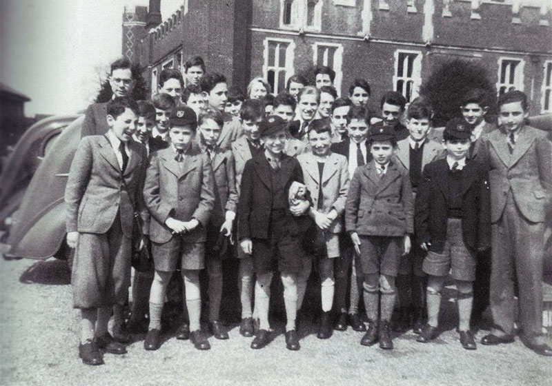 Ученики гимназии «Явне», Лондон, 1939